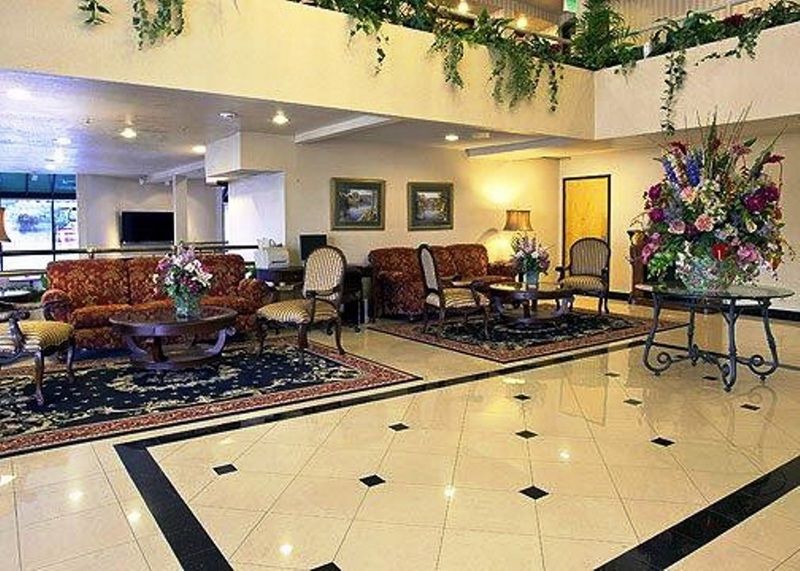 Hotel Comfort & Irvine Spectrum Lake Forest